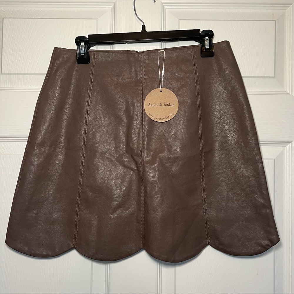 Brown Faux Leather Skirt Scalloped Lined Large
